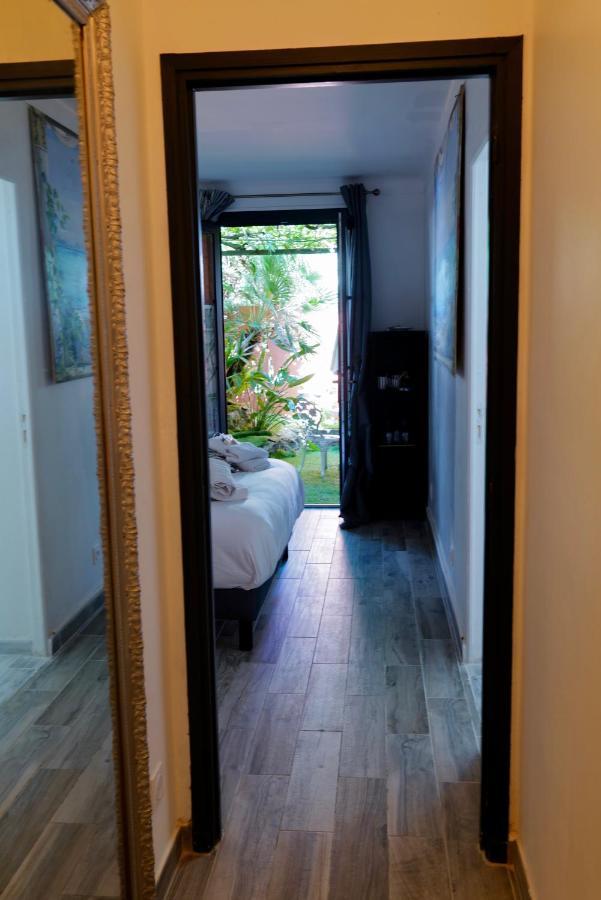 Lou Pitchoun Luxe Et Serenite Au Coeur De Saint-Tropez Suite Familiale Avec Chambre Separee Avec Jardin Enchanteur Pour 4 Adultes Et 1 Enfant Exterior foto