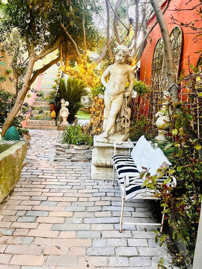 Lou Pitchoun Luxe Et Serenite Au Coeur De Saint-Tropez Suite Familiale Avec Chambre Separee Avec Jardin Enchanteur Pour 4 Adultes Et 1 Enfant Exterior foto