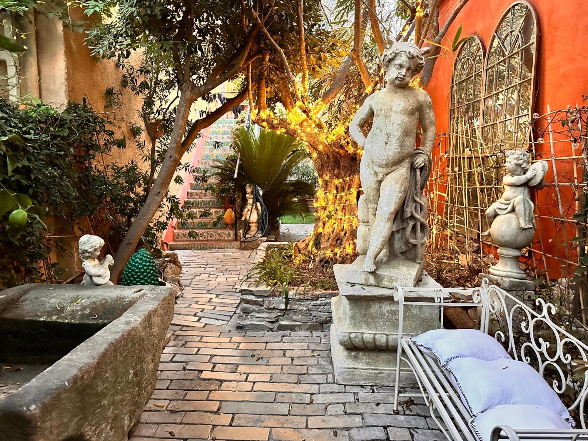 Lou Pitchoun Luxe Et Serenite Au Coeur De Saint-Tropez Suite Familiale Avec Chambre Separee Avec Jardin Enchanteur Pour 4 Adultes Et 1 Enfant Exterior foto